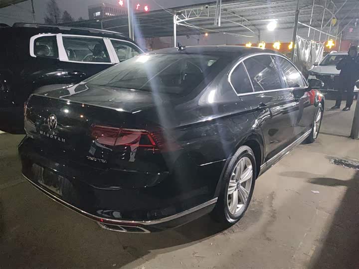 Volkswagen Magotan 2025 2025款 众享款 280TSI DSG舒适型