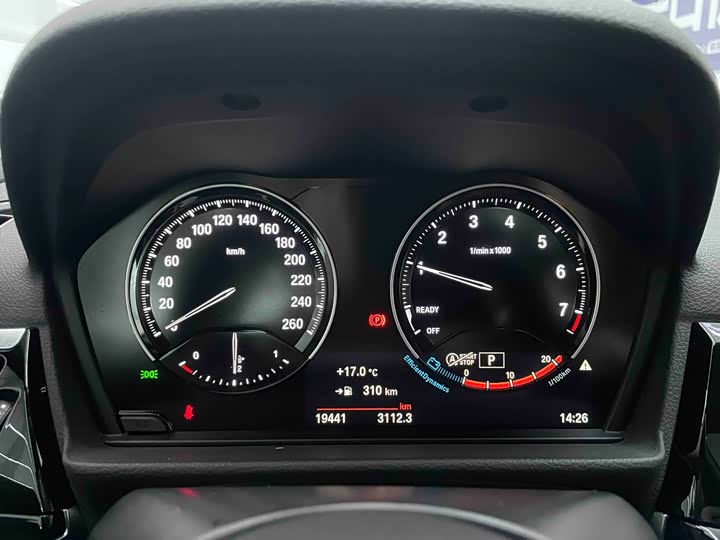 BMW 1 Series 2023 2023款 120i M运动曜夜版