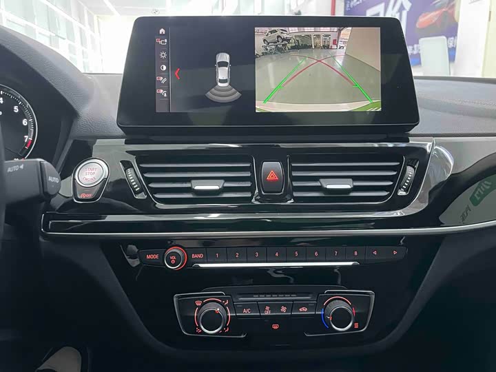 BMW 1 Series 2023 2023款 120i M运动曜夜版