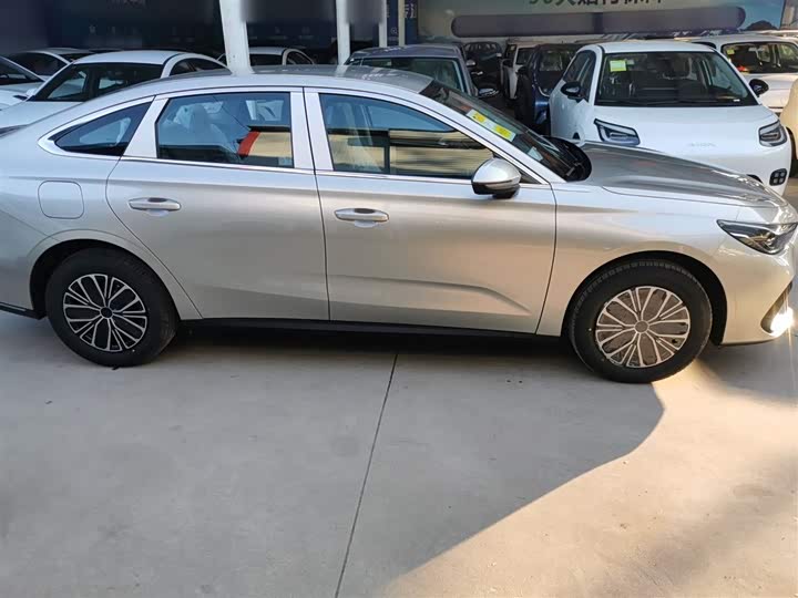 Geely Galaxy Starshine 6 2026 2026款 60km启航版