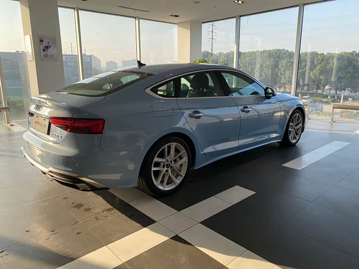 Audi A5 2024 2024款 Coupe 40 TFSI 时尚动感型