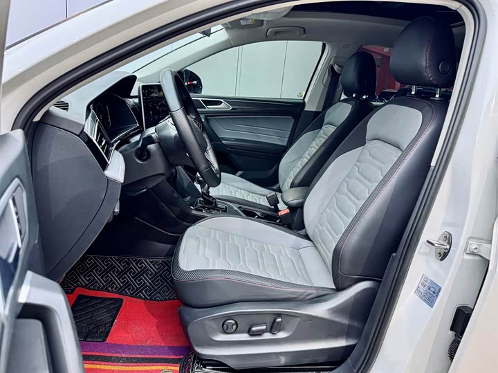 Volkswagen Tiguan X 2022 2022款 330TSI 两驱旗舰版