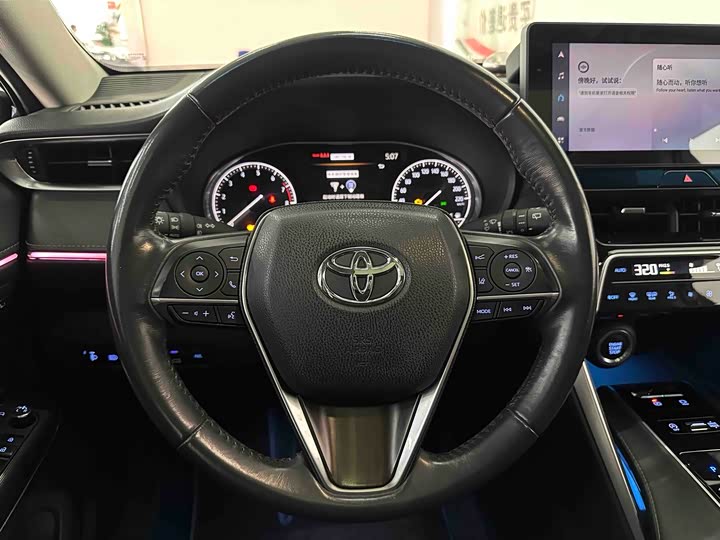 Toyota Harrier 2022 2022款 2.0L CVT两驱尊享版