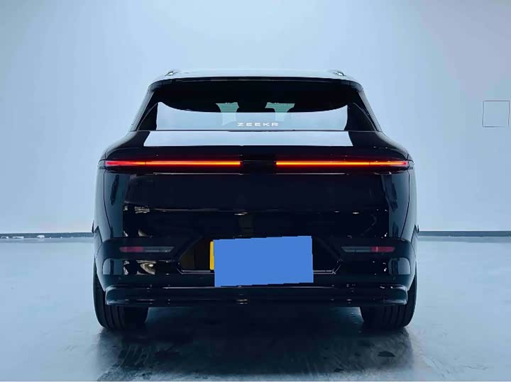 Zeekr 7X 2025 2025款 100kWh 长续航后驱智驾版