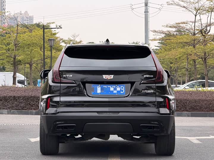 Cadillac XT4 2024 2024款 28T 两驱豪华型