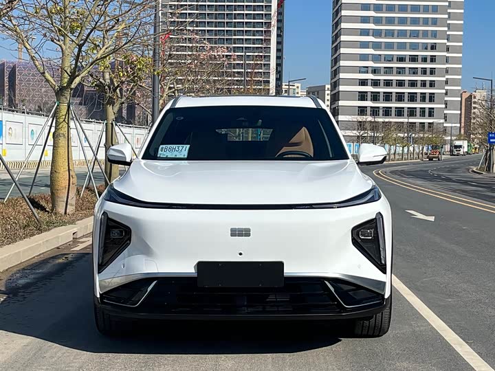 Geely Galaxy L7 2025 2025款 EM-i 115km 探索+版