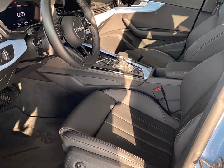 Audi A5 2024 2024款 Coupe 40 TFSI 时尚动感型