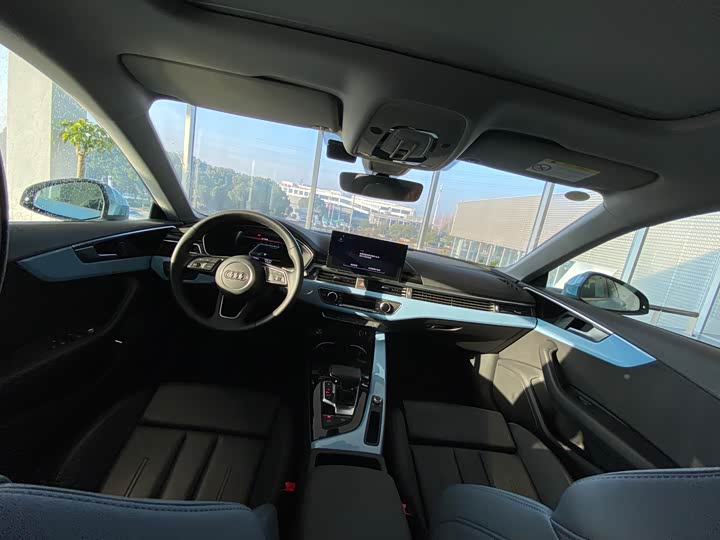 Audi A5 2024 2024款 Coupe 40 TFSI 时尚动感型