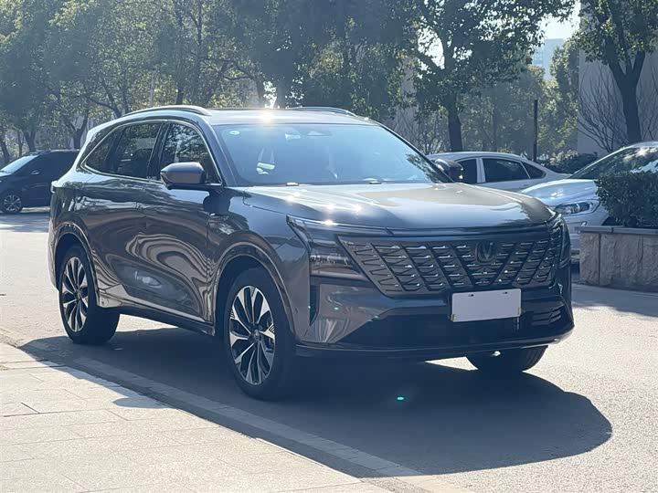 Changan CS75 Plus 2025 2025款 第四代 UItra 2.0T 新蓝鲸 智慧智擎型