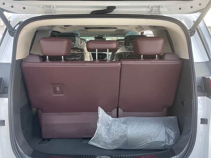 Buick GL8 Century 2025 2025款 2.0T 七座蕴世版