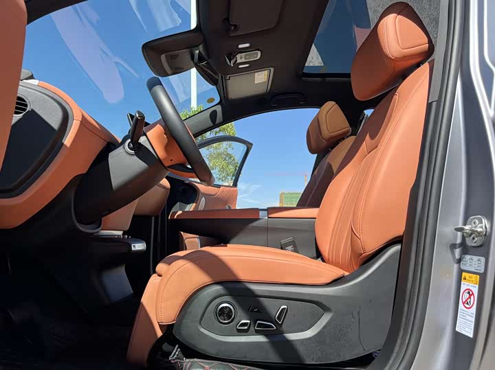 Changan Qiyuan (Nevo) E07 2025 2025款 纯电 四驱 90kWh Ultra高性能版