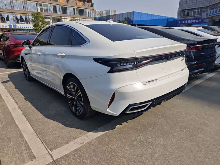 Chery Arrizo 8 2025 2025款 1.6T DCT尚