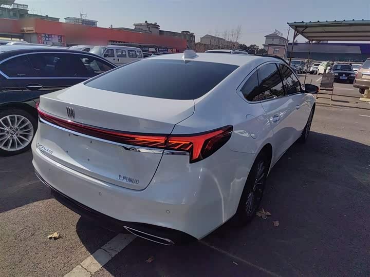 Buick LaCrosse 2025 2025款 28T 白金版