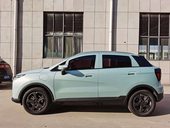 2024 Geely Geometry E Firefly