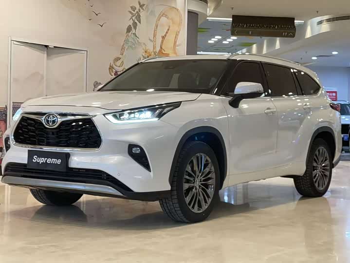 2026 Toyota Highlander
