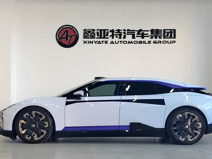 HiPhi Z 2023 2023款 四座版