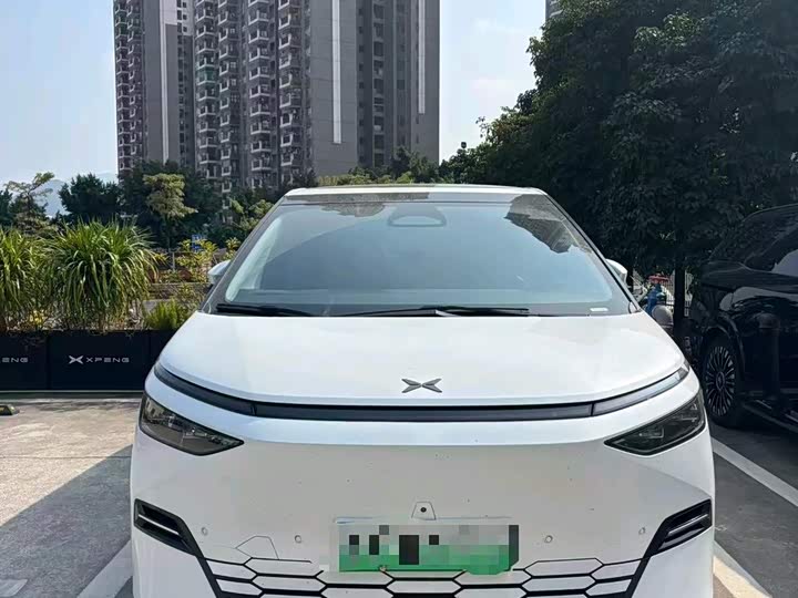 XPeng X9 2025 2025款 纯电 740超长续航 Max