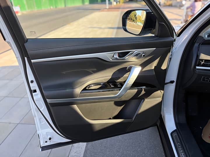 Changan CS95 2021 2021款 2.0T 两驱豪华型