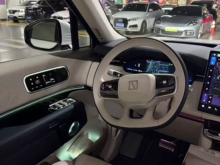 Zeekr 9X 2025 2025款 Ultra版 70kWh