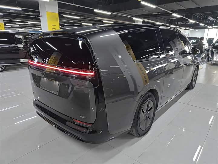 LiXiang Mega 2024 2024款 Ultra