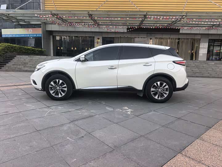 Nissan Murano 2021 2021款 2.5L XE 两驱精英版