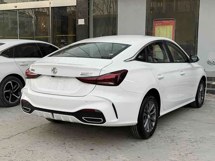 MG Motor 5 2025 2025款 180DVVT 全球抢先版