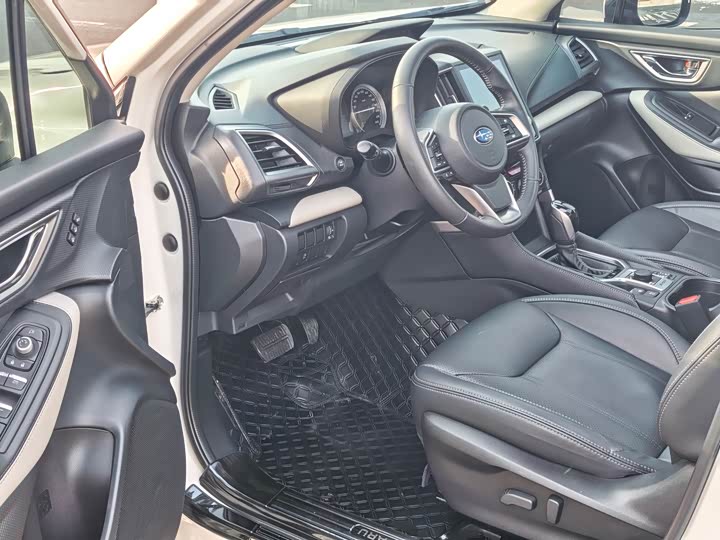 Subaru Forester 2022 2022款 2.0i AWD豪华版EyeSight