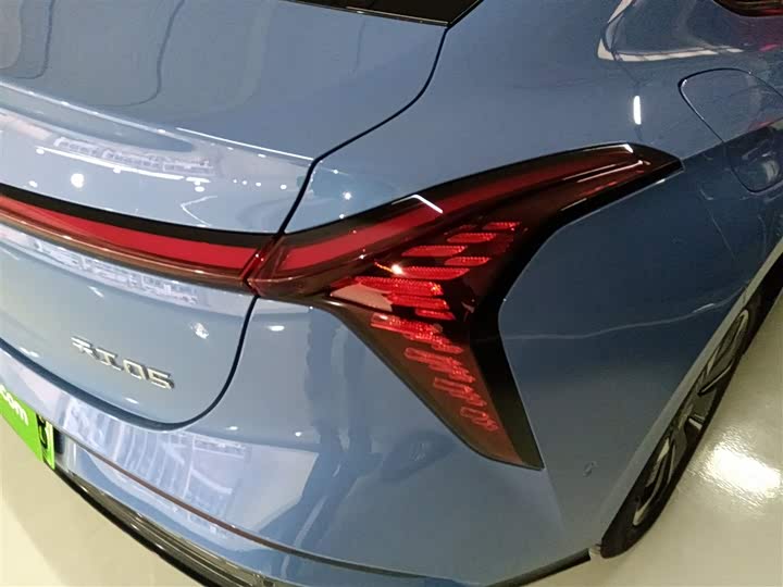 Hongqi EH5 (Tiangong 05) 2025 2025款 750智选版