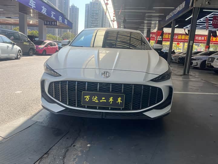 MG Motor 5 2025 2025款 300TGI 全球旗舰版