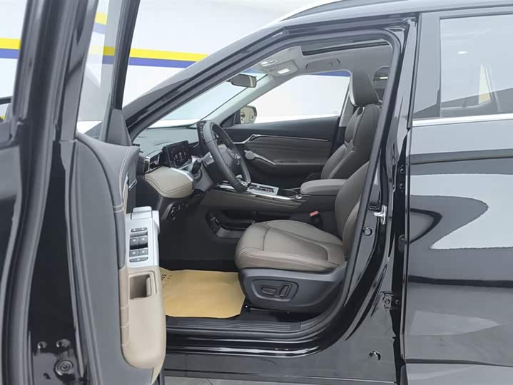 GAC Trumpchi GS4 2024 2024款 MAX 1.5T 旗舰版