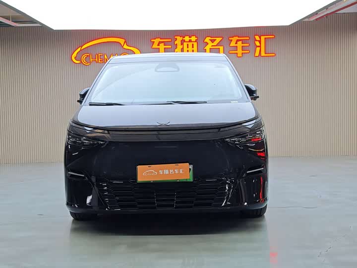 XPeng X9 2025 2025款 纯电 740超长续航 Max