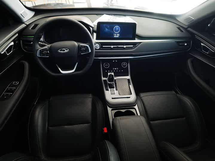 Chery Tiggo 8 2024 2024款 荣耀版 230TCI 自动卓越版 5座