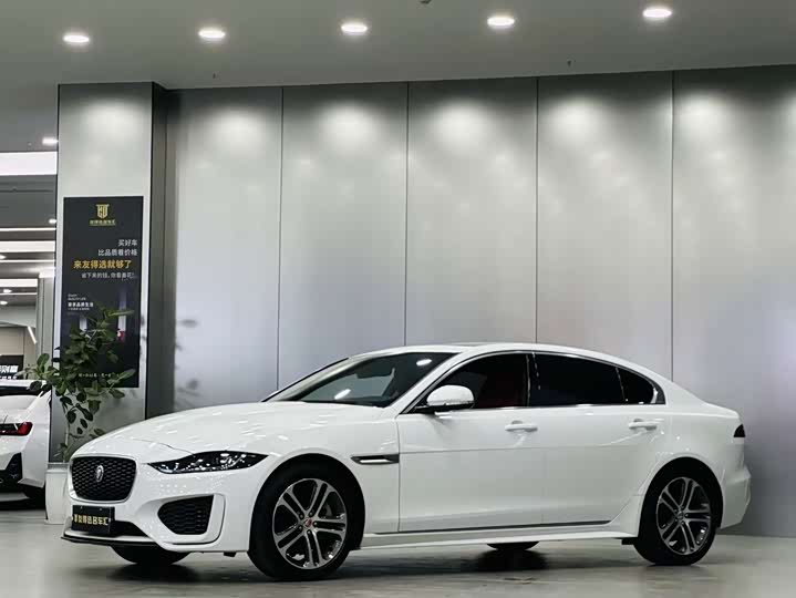 Jaguar XE L 2024 2024款 2.0T 250PS R-DYNAMIC S进取运动版