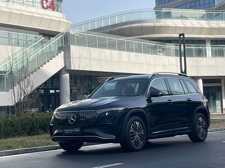 2025 Mercedes-Benz EQB