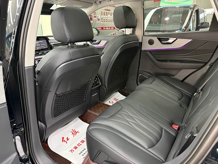 Hongqi HS5 2025 2025款 2.0T 两驱旗享Pro版