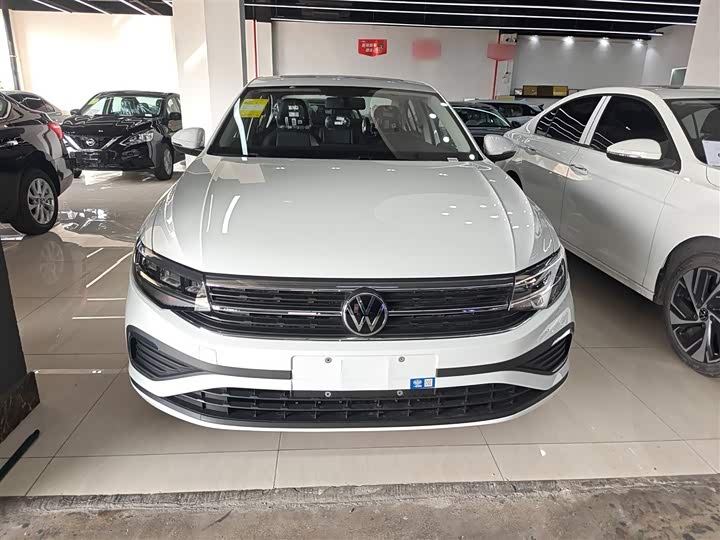 Volkswagen Bora 2025 2025款 改款 200TSI DSG悦行导航版