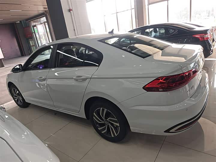 Volkswagen Bora 2025 2025款 改款 200TSI DSG悦行导航版