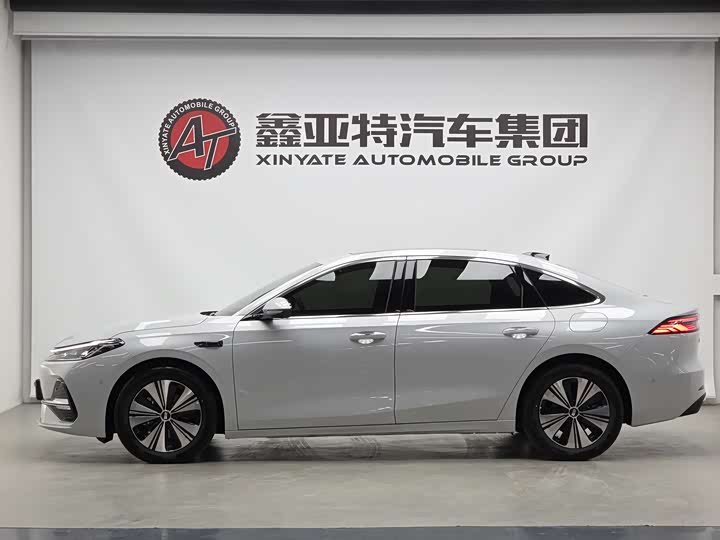 Geely Galaxy A7 2025 2025款 EM-i 150km 探索+版