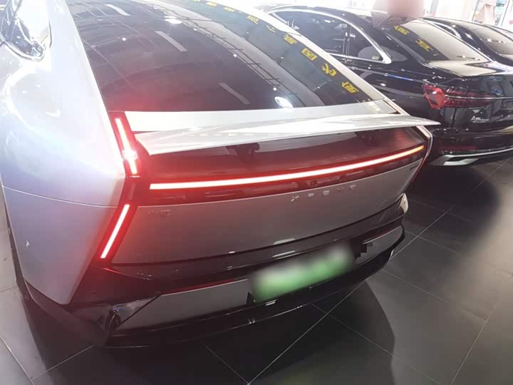 XPeng P7 2025 2025款 820 超长续航 Ultra