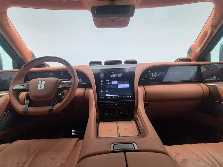 BYD Yangwang U8 2023 2023款 豪华版