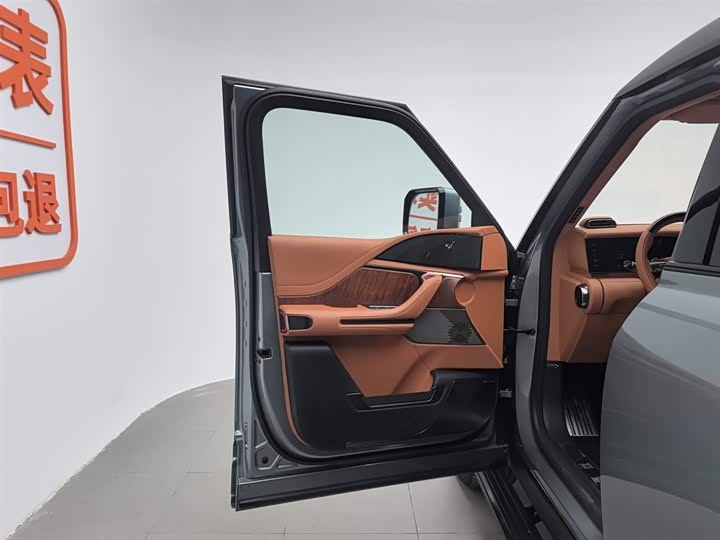 BYD Yangwang U8 2023 2023款 豪华版