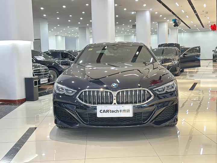 BMW 8 Series 2022 2022款 840i xDrive 四门轿跑车 M运动套装