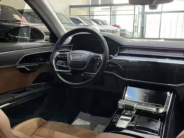 Audi A8 2024 2024款 A8L 50 TFSI quattro 臻选型