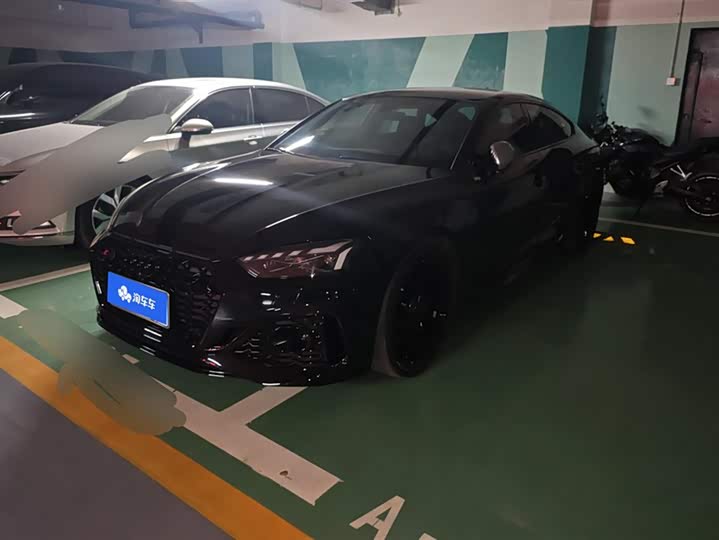 Audi RS 5 2023 2023款 RS 5 2.9T Sportback 黑曜版