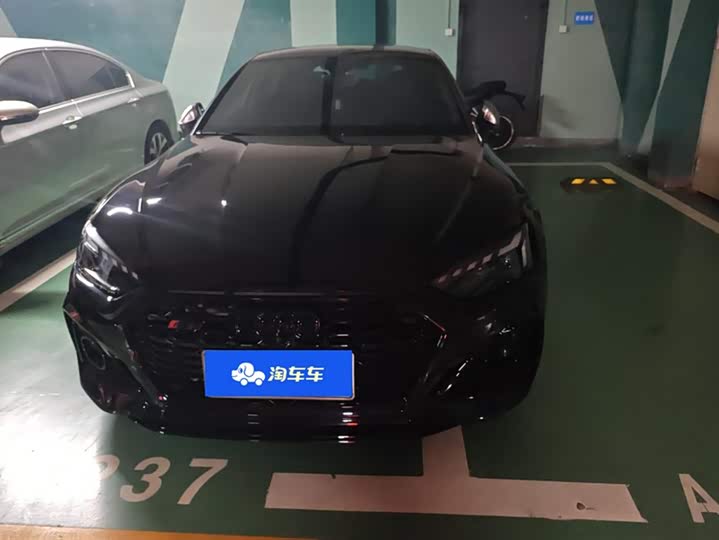 Audi RS 5 2023 2023款 RS 5 2.9T Sportback 黑曜版