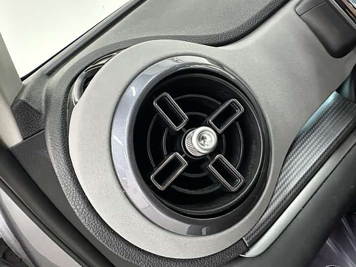 BYD Sea Lion 05 DM-i Hybrid 2025 2025款 DM-i 智驾版 115KM尊荣型