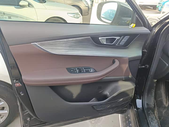 Chery Tiggo 7 2025 2025款 卓越版 1.5T CVT尊贵版