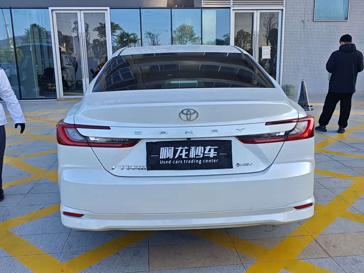 Toyota Camry 2024 2024款 双擎 2.0HGVP 豪华版