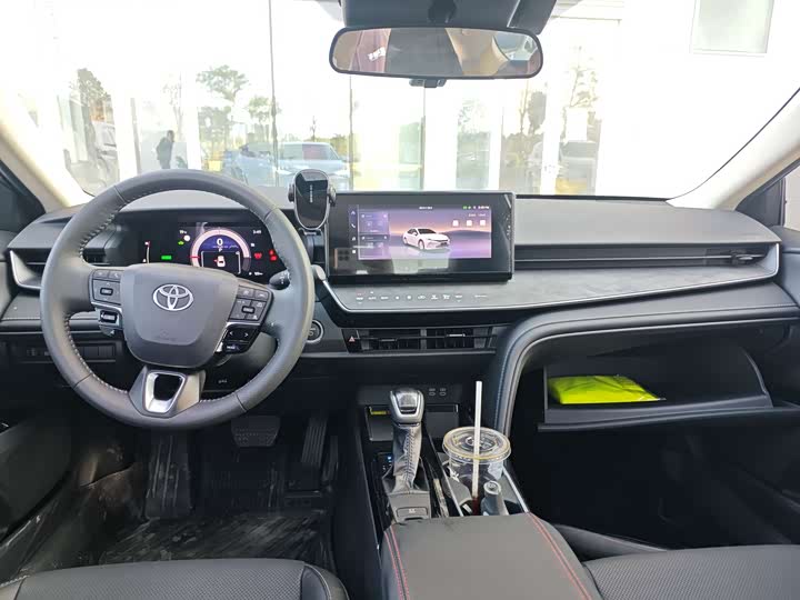 Toyota Camry 2024 2024款 双擎 2.0HGVP 豪华版