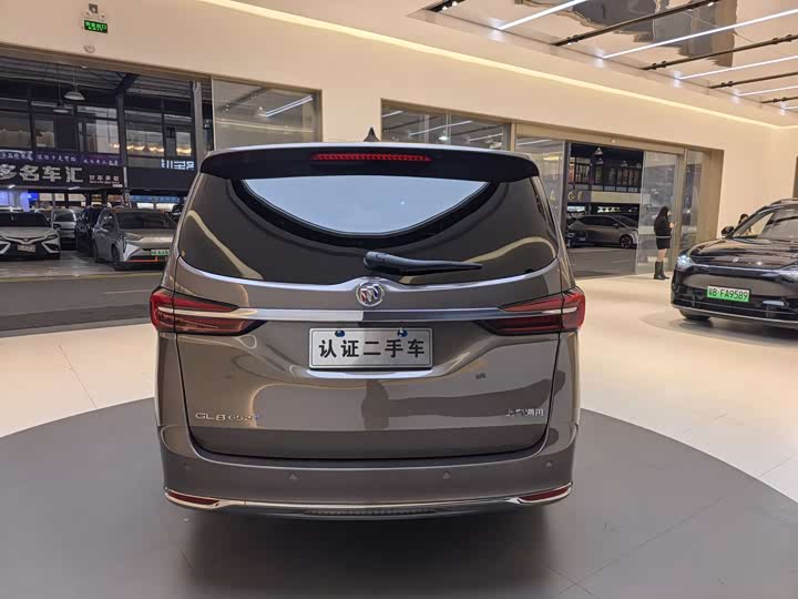 Buick GL8 ES 2023 2023款 陆上公务舱 652T 豪华型